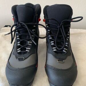 ALPINA TR15 Nordic Touriing Ski Boots Black Gray Size 37